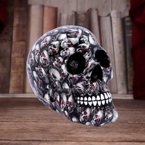 Czaszka Bloodshot Red-Eye Skull Ornament 18cm