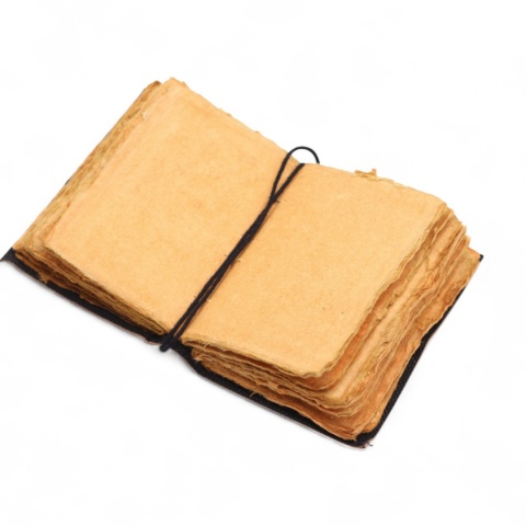 Skórzany Notatnik z Postarzanym Papierem - The Stories I Tell Myself