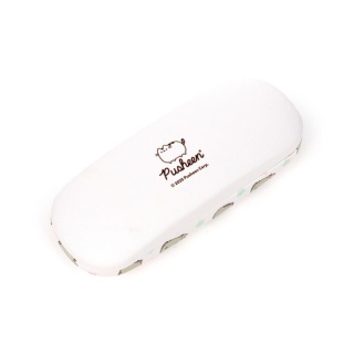 Białe etui na okulary z motywem Pusheen